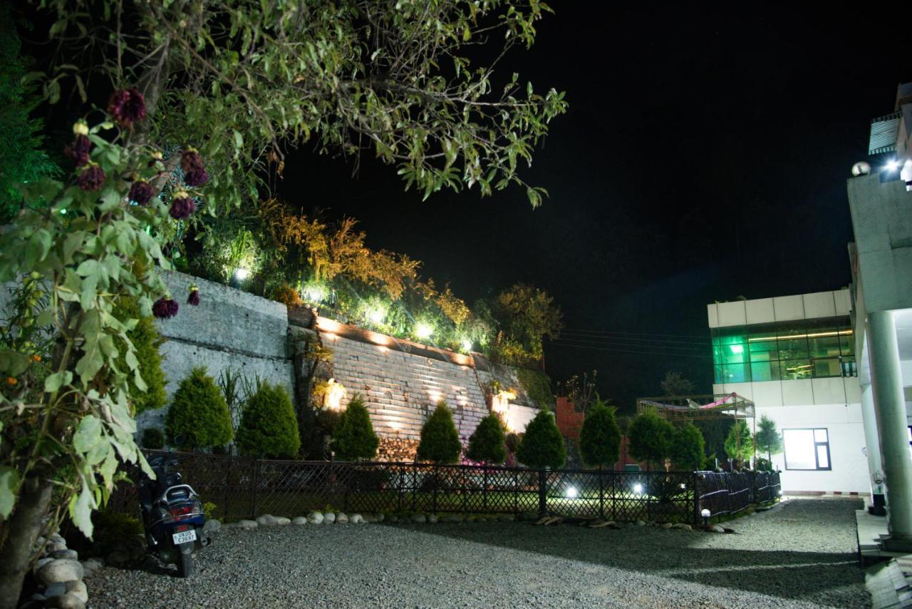 Sumeru Resort Pithorāgarh Εξωτερικό φωτογραφία